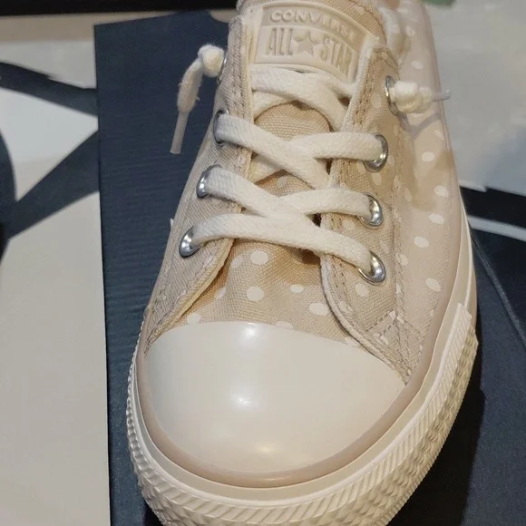 Converse Women's Polka Dot Sneakers - Pink - Picture 4 of 8